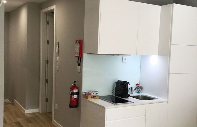 Oporto Bernardes Studios - Heroismo - Foto 19