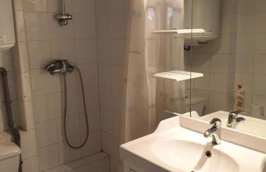 T1 Bis centre villeTarbes (logement entier) - Photo 9