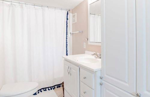 Dozing on Dog River- River Access Dock Yard - Foto 21