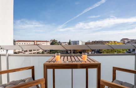 Le Jean Moulin T2 air-conditioned private parking balcony - Foto 43