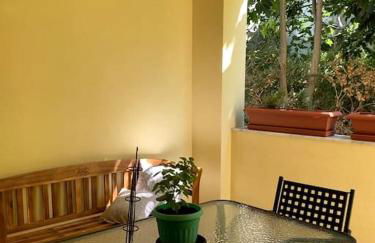 Διαμέρισμα σε ανακαινισμένο αρχοντικό 19ου αιώνα, κέντρο Μύρινας - Photo 26