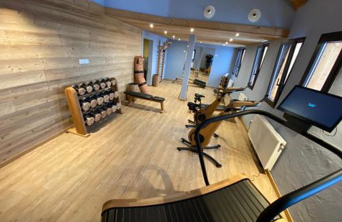 Vue panoramique sur les montagnes plein Sud - T2 Skis aux pieds, Piscine & Spa - Foto 4