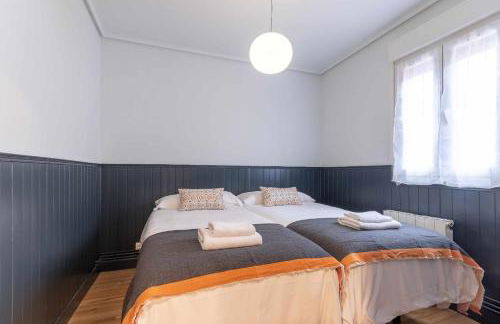 Apartamento KUIA con vistas frontales a la Ría de Bilbao cerca del metro - Foto 11