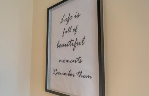 Two Bed Apartment RYTON With Free Parking - Foto 2