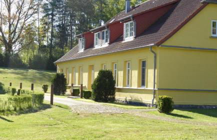 Gut-Rattelvitz-Galerie-D-hochwertig-Sauna-Kamin-eTankstelle-Spielscheune-15-000qm-Parkland - Photo 20