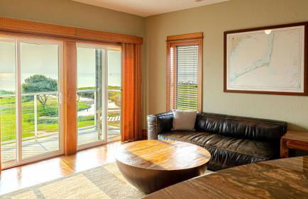 The Planet - Waterfront 3-Bedroom, 3-Bathroom Penthouse Suite at REAL Watersports - Foto 30