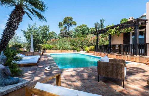 Résidence Villa 5 Chambres, Sauna, Piscine Et Vue Mer. - VILLA 5 chambres, sauna, piscine et vue mer. MAE-2513 - Foto 12