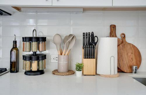 Perch - Urban Reflection 18 - Photo 14