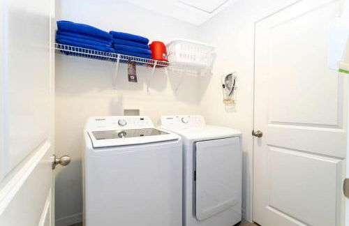 Cozy 3 Bd Close to Disney @ Enclaves at Festival 808 - Foto 32