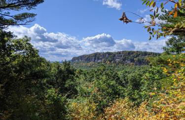 House Under The Cliff - Foto 25