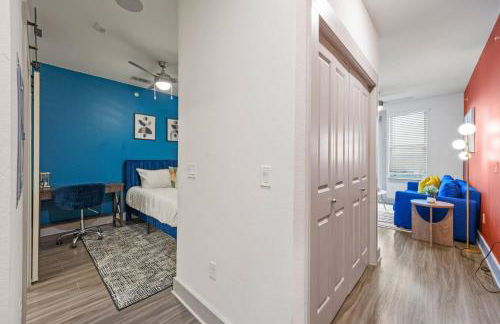 Studio with Patio, Pool, Gym, Parking & Queen Bed - Foto 23