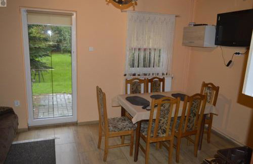 Mały Biały Domek Jeżyczki - Foto 29