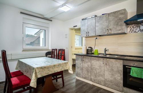 Nguyen und Le - Foto 7