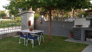 Stefanie's Rooms - Photo 3, Garden, Garden view