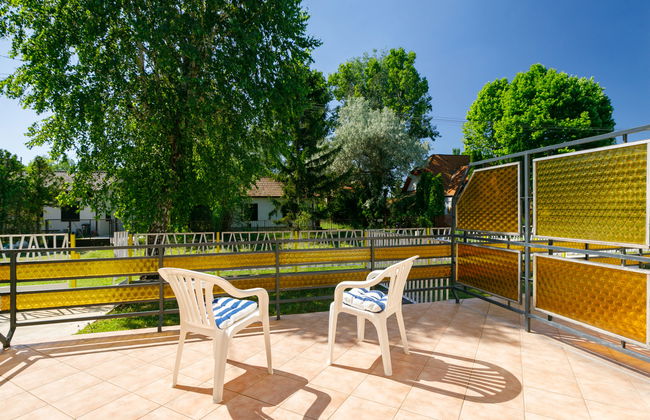 2 bedroom House in Siófok with garden and terrace - Photo 13