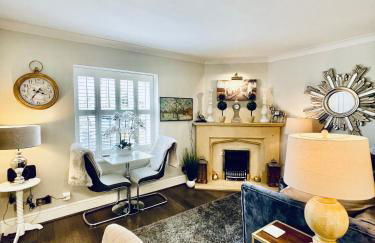 Cotswold Chic Retreats "Jacinabox" Central Chipping Campden-Parking-Garden - Photo 12