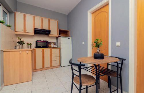 Avouris 2 Bedroom Apartment & Studios - Photo 33