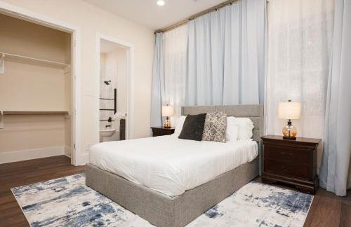 Rodeo Special! 4BR Luxury, Houston Rooftop Views - Foto 50