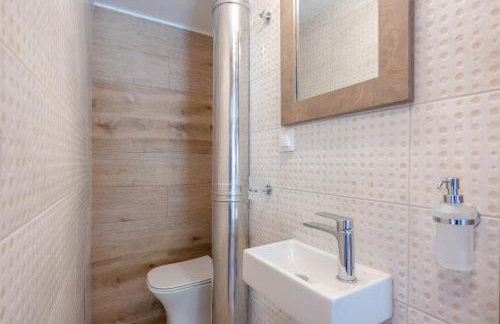 Nomas Home Skaloti with Private Pool - Foto 17