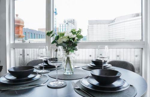 Chic 2BR City Centre Balcony Near Victoria St - Foto 5