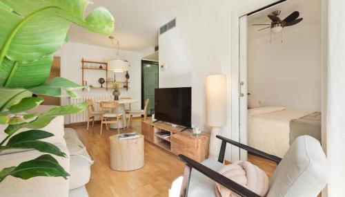 Cerca de la Playa y El Born, con Piscina - Foto 4