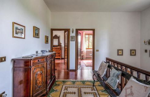 Cozy Home In Cappone Di Vallefoglia - Foto 26