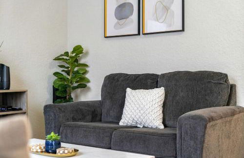 Elegant 3 BDR Townhome in Desirable Regal Palms - Foto 39