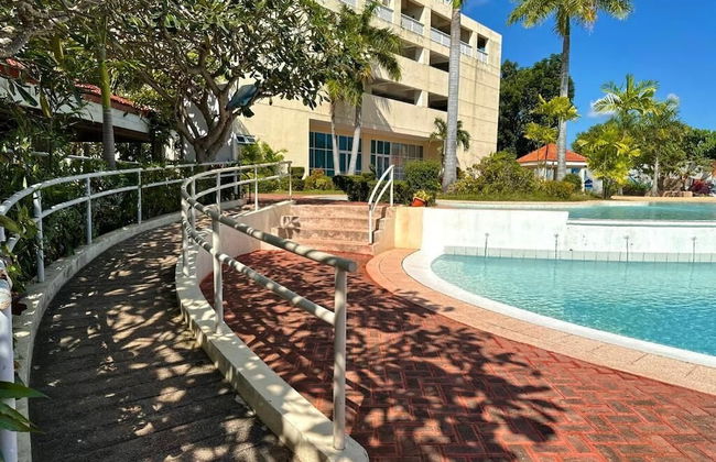 La Mirada Deluxe Suites with Oceanview - Photo 79