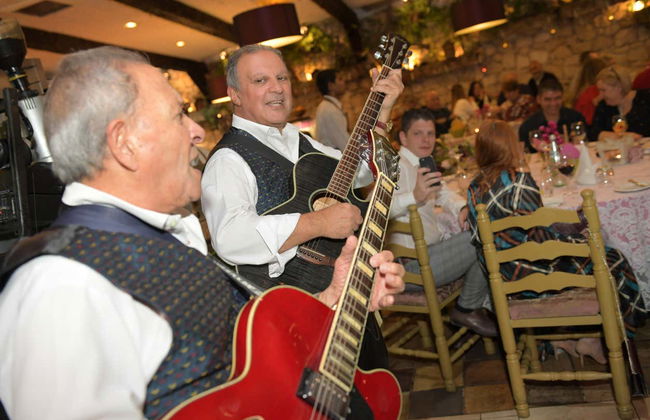 Dinner with Folkloric Show in Mosta - Photo 5