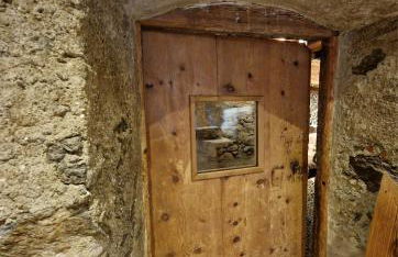 OBERBUCHFELDER historic farmhouse - Photo 34