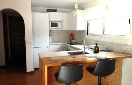 Private Apartments Cala Canyelles - Foto 14