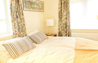 Charming Countryside Retreat Fast Wifi - Photo 5