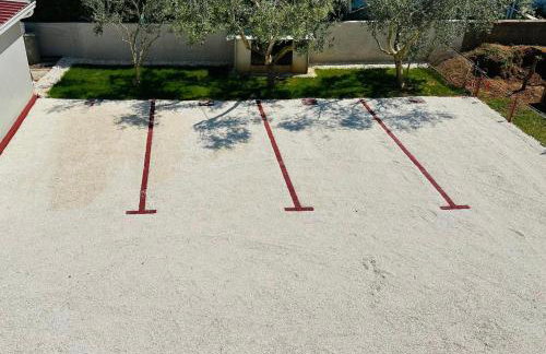 Apartmani MARCO,LUKAS,PATRICK,DAVID,blizu centra i mora sa FREE privatnim parkingom - Photo 8