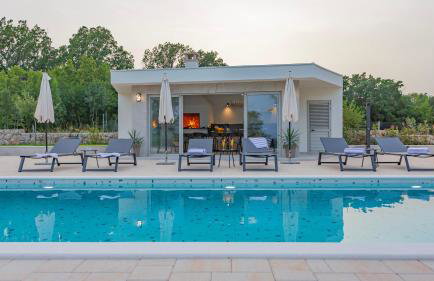 Luxury Villa Decima near Split - Pool & Tennis Retreat - Foto 18