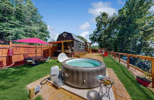 Hot Tub and Fire Pit Lakeside Getaway, Dogs Welcome - Foto 19