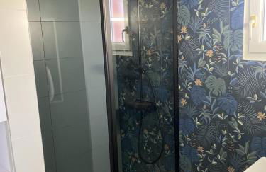 VILLA climatisée calme avec bassin privé et grande piscine partagée à ST AYGULF FREJUS - Foto 17