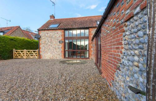 Meadow Barn - dog freindly barn sleeping 6 in Edinghtorpe, Norfolk - Foto 40
