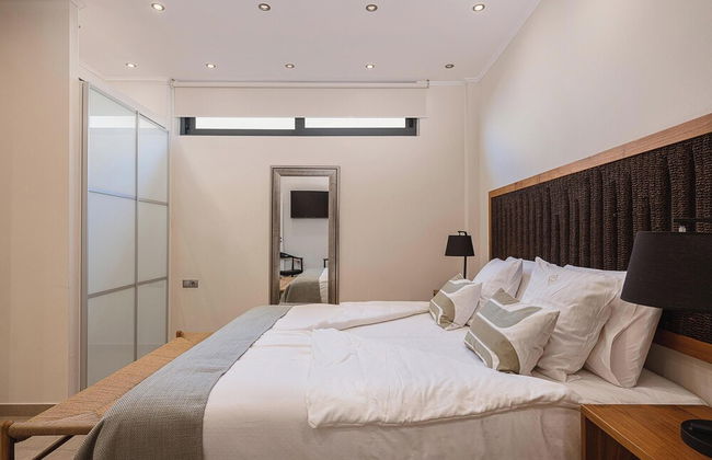 Villa Jamila by Cura Villas Collection - Photo 18