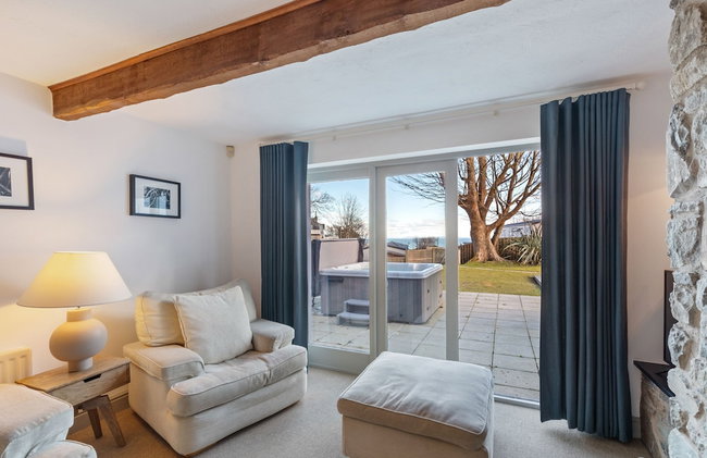 Oaktree Lodge - Luxury Cottage, Hot Tub, Sea Views - Foto 85