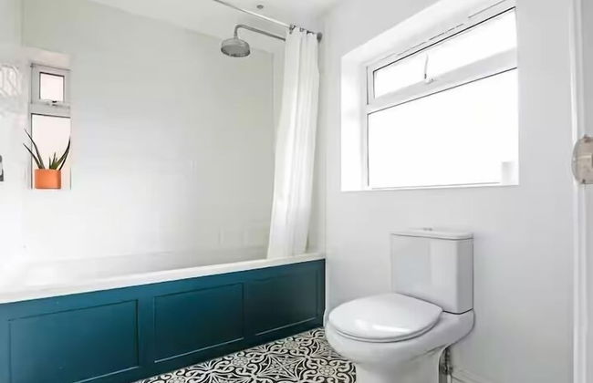 Charming 4 Bedroom Home Near Oxford - Foto 13