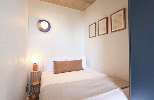 THREE43 on B - Fluent Serviced Apartments - Foto 33