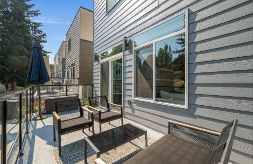 Perch - Modern Seattle Retreat w/ AC, Garage & Decks - Foto 62