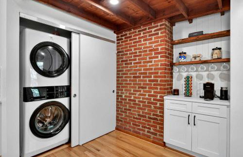 Cabin w River Access Fire Pit Grill WiFi & More - Foto 29