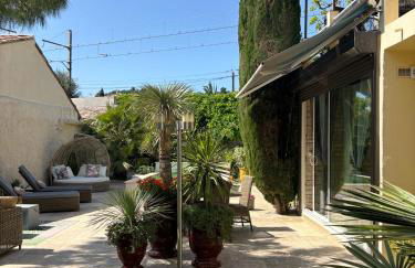 Logement cosy avec piscine ,parking et jardin - Photo 9