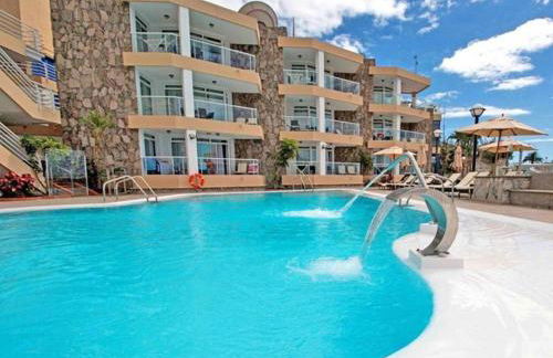 Holiday Club Vista Amadores - Photo 6