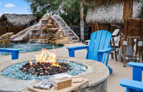 Tropical Escape Pool Jacuzzi Bar in Alvin TX - Photo 43
