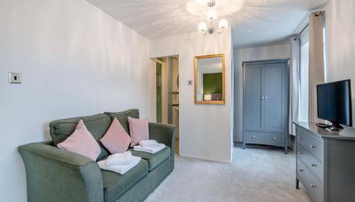 Warrington House-Uk48465 - Photo 2