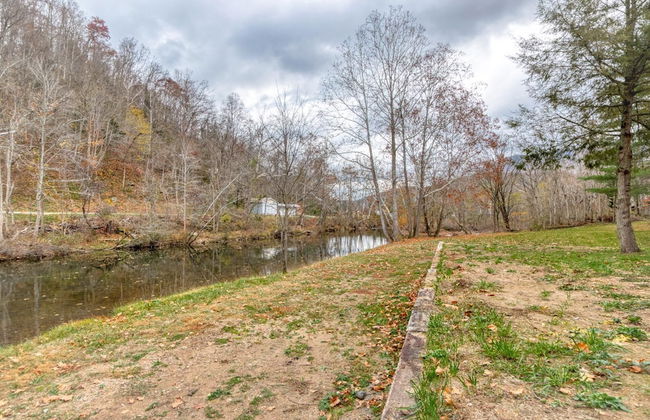 4BR Lodge on Wolf Creek – Fishing, Hiking, New River Fun & Hokie Weekends - Foto 37