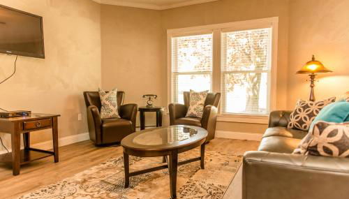 Strictly Moose Luxury Vacation Suites - Foto 4