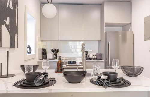 Cozy Brooklyn Getaway with Balcony - Foto 17